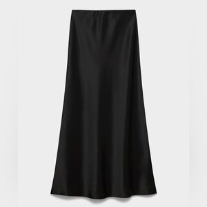 Aritizia Babaton Black Slip Satin Maxi Skirt
Size 4